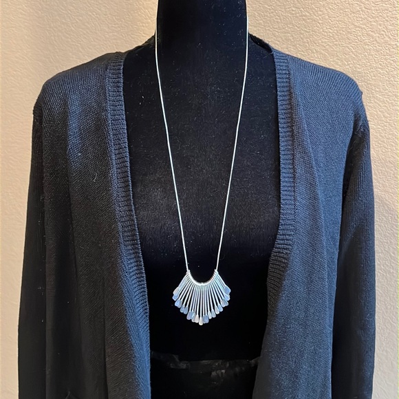 ZAD Silver Tone Long Necklace w Extension Chain NWT - Picture 3 of 7